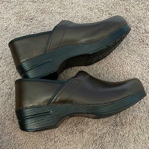 Dansko, size 41, clogs